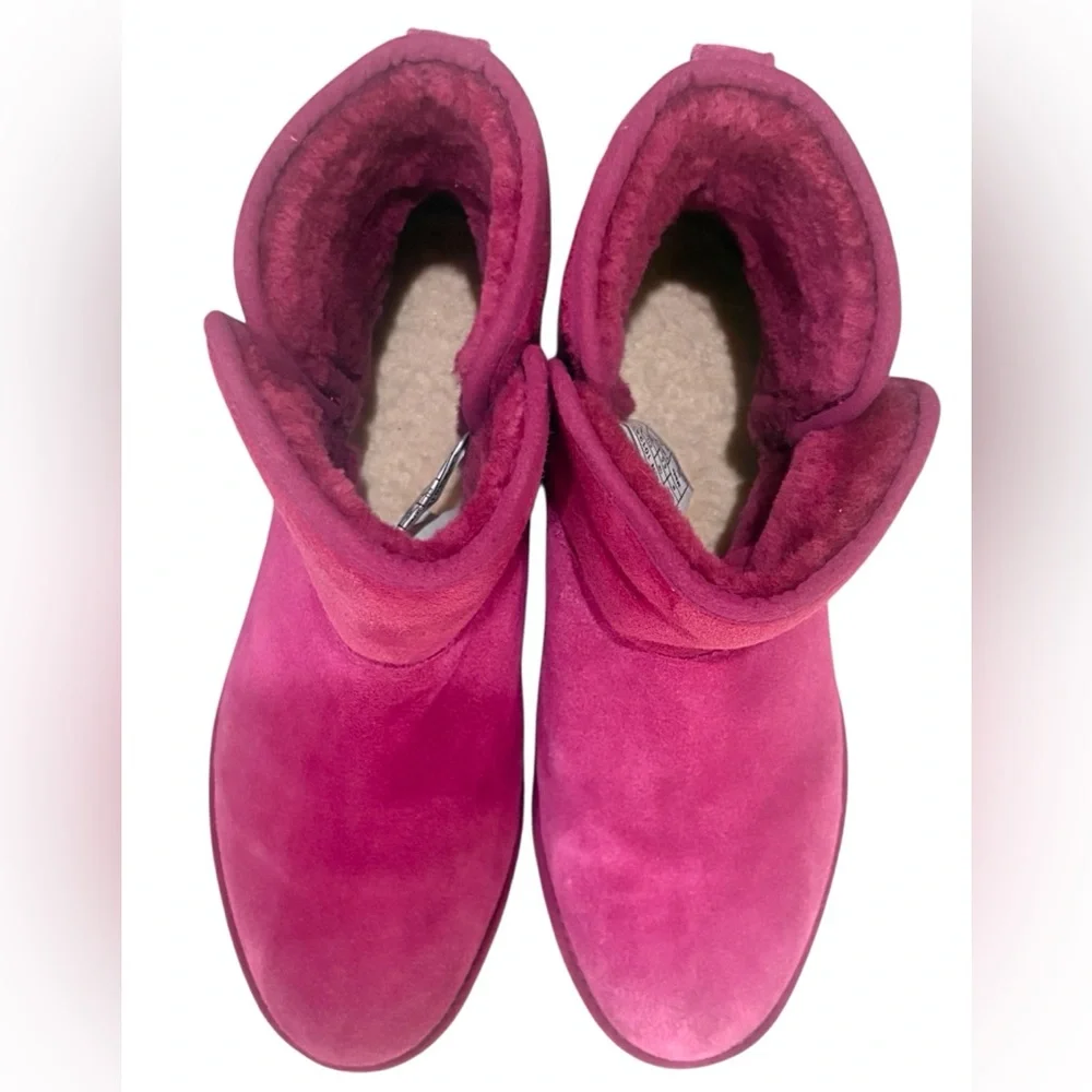 UGG Kristin Suede Ankle Boots size 8 - Picture 2 of 10